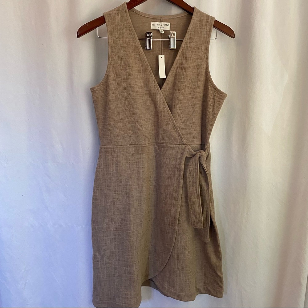 NWT Madewell Texture & Thread Wrap Dress Size Small Brown